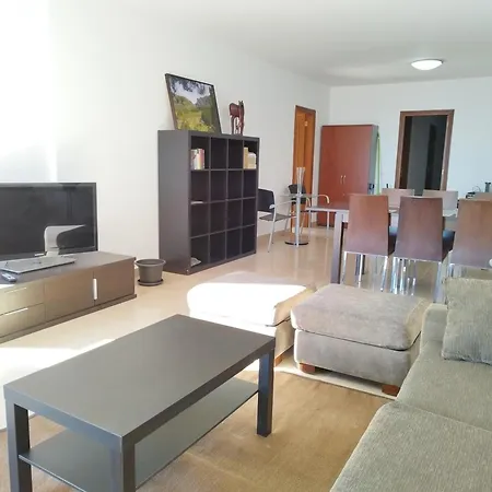 Vivienda Vacacional Compartida Bed & Breakfast Radazul